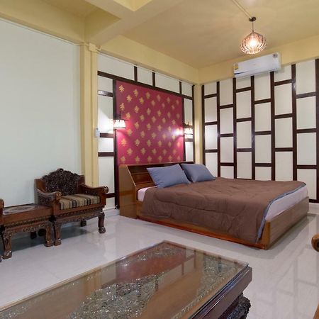 Sawatdee Guesthouse The Original Bangkok Exterior foto