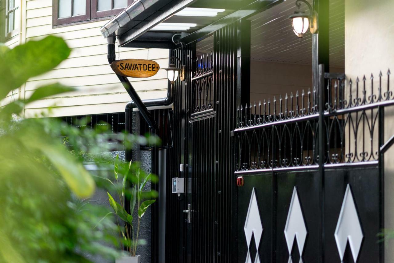 Sawatdee Guesthouse The Original Bangkok Exterior foto